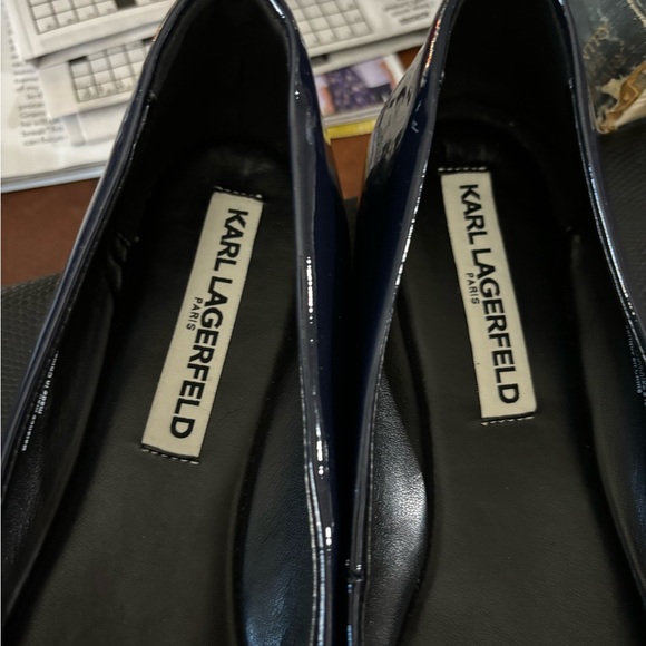 Karl Lagerfeld Paris Vada Dk Blue Patent Ballet Flats - Picture 6 of 10
